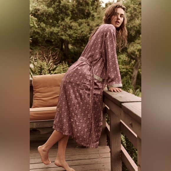Free People Intimately Raisin Oasis Purple Satin House Robe Size XS/S NWT